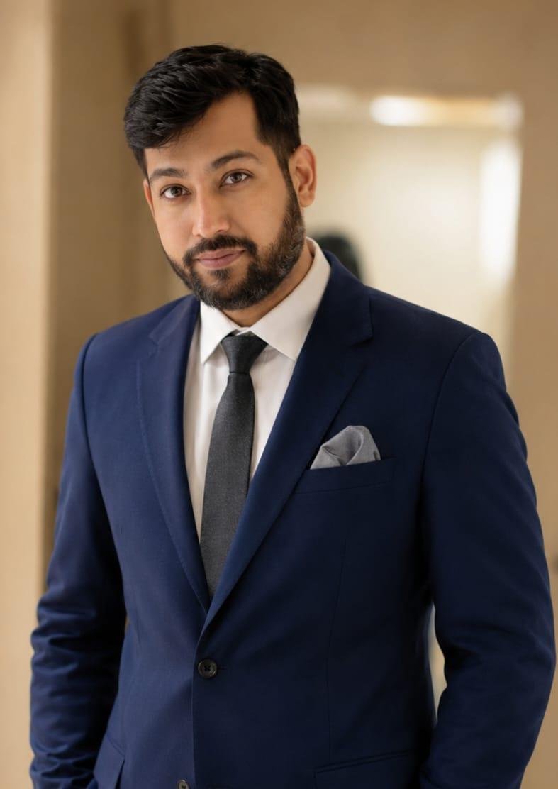Portrait of Mr. Jitendra Dasvani